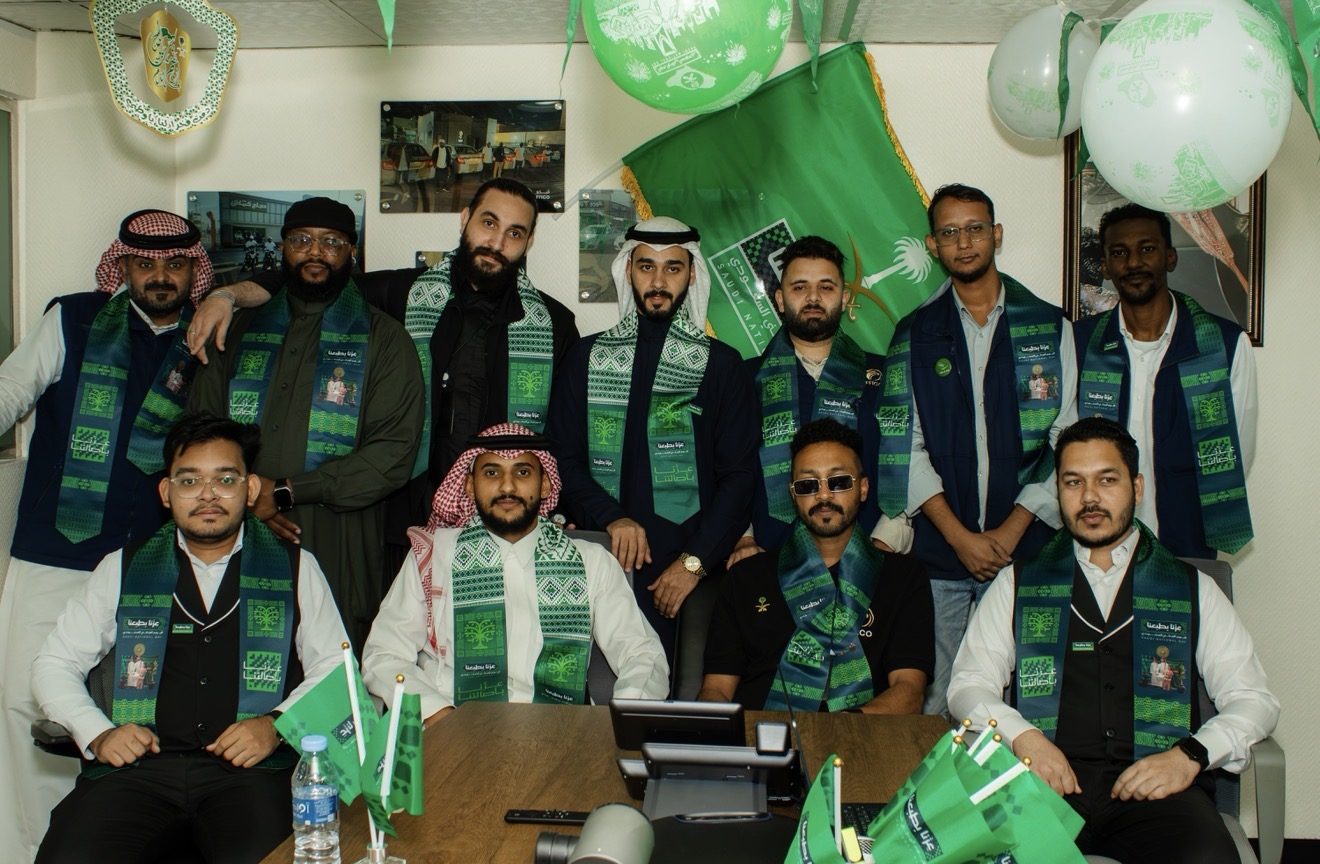 احتفال شركة الصقور الحرة الدولية باليوم الوطني السعودي